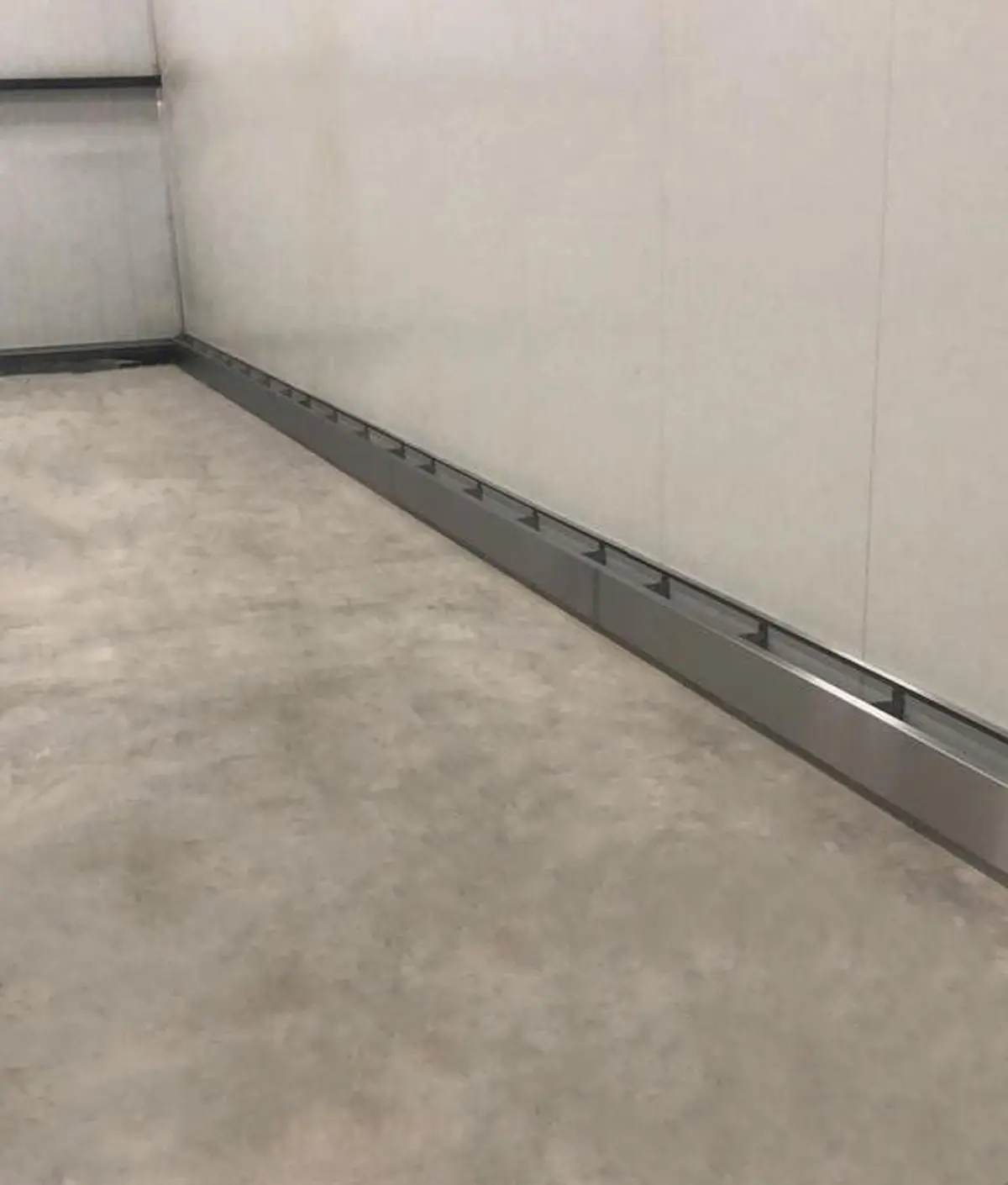 Roestvrijstalen plinten